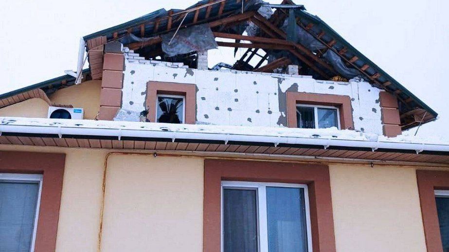 Погибшая и трое раненых: РФ нанесла 785 ударов по Запорожью и району