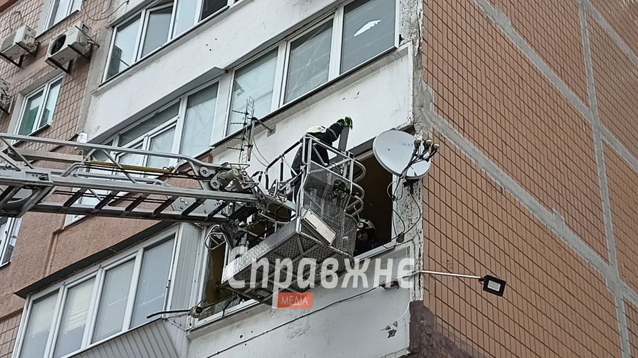 Как выглядит Космический район Запорожья после атаки &ndash; кадры