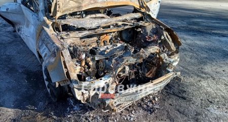 Сгоревший автомобиль и выбитые окна: как выглядел центр Запорожья после удара