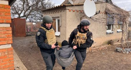 Детей, женщин и мужчин эвакуировали из прифронтовой зоны на Запорожье