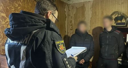 Двоє юнаків підпалили авто військового на замовлення РФ у Запоріжжі