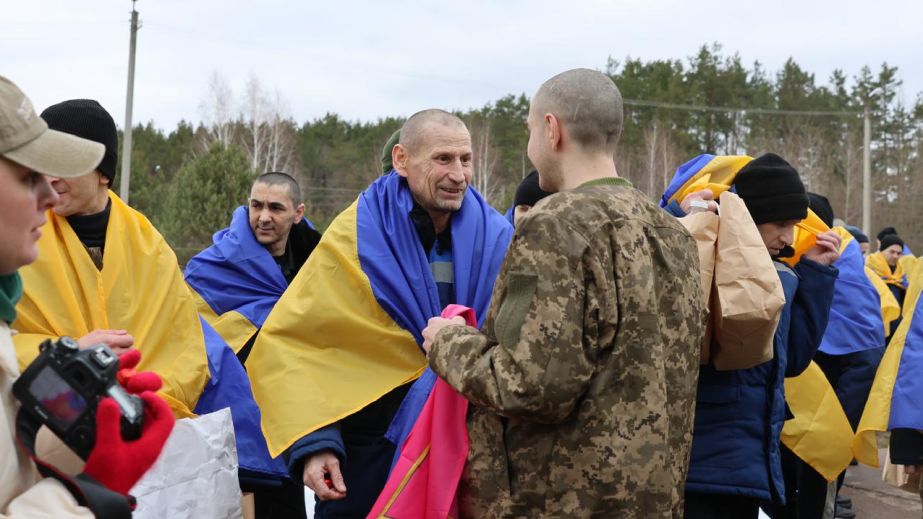 200 украинцев возвращаются домой в рамках обмена пленными, &ndash; Коордштаб
