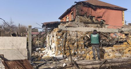 Ночная атака засорила более 600 "квадратов" земли в центре Запорожья