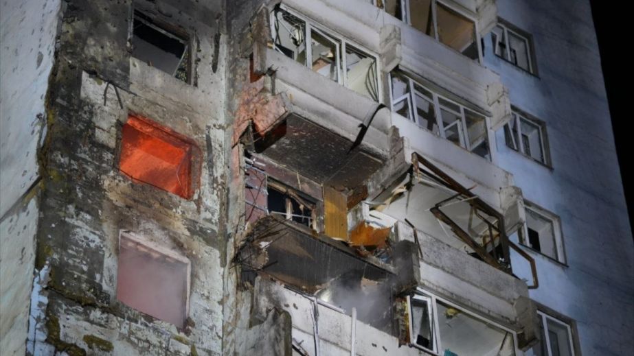 Запоріжжя зазнало ракетно-дронового удару: що відомо про наслідки