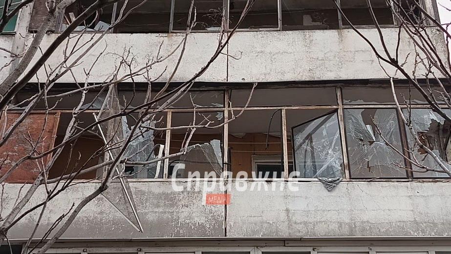 Более 500 окон "закрыли" коммунальщики в Запорожье после удара РФ