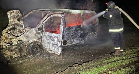 Під Запоріжжям згорів фургон Mersedes Vitо &ndash; ведуть розслідування