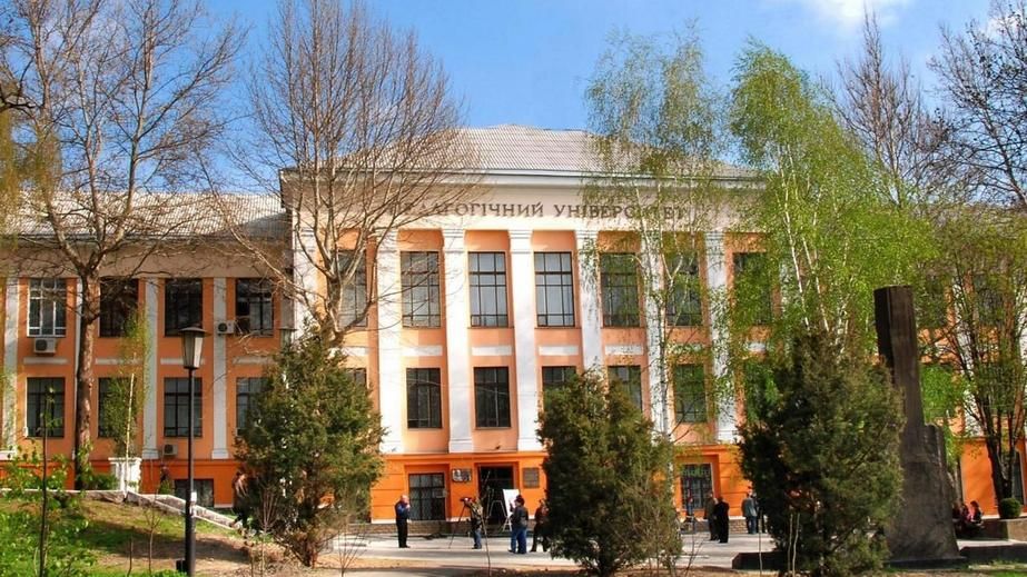 РФ навязывает идеологию через образование в оккупированном Мелитополе на Запорожье