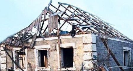 Более 700 ударов нанесли россияне по громадах Запорожья: погибла женщина