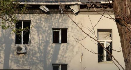 Ворожі обстріли пошкодили понад 70 будинків у трьох районах Запоріжжя