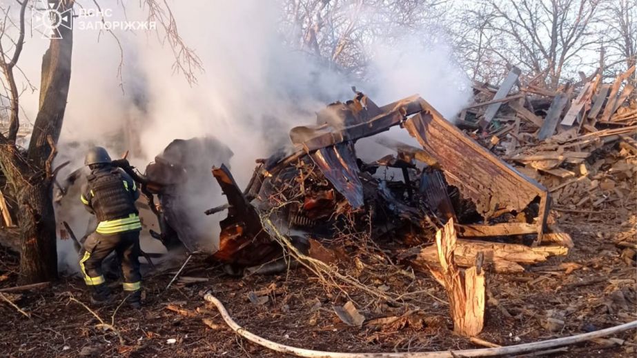 Остатки российского "шахеда" вспыхнули в Запорожье