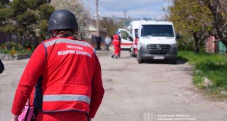 Є жертва та руйнування: росіяни атакували місто Запоріжжя