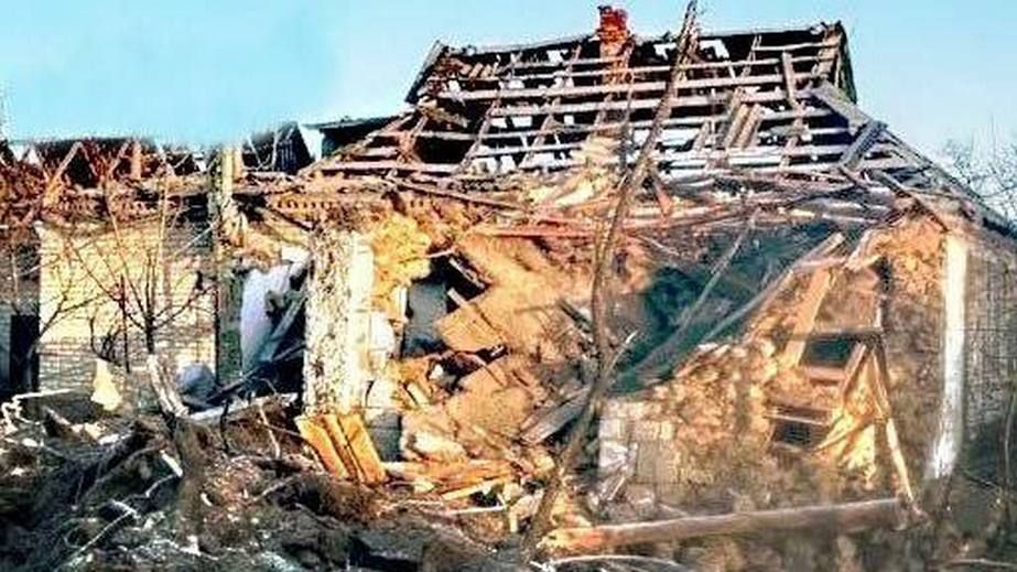 Две жертвы и 10 раненых: РФ обстреляла 39 городов и сел на Запорожье