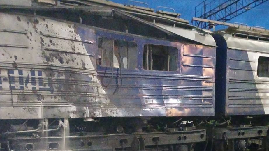 Ночной удар по железной дороге в Запорожье: погиб помощник машиниста