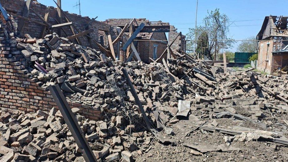 На Запоріжжі через російські удари вирували масштабні пожежі: є загиблі