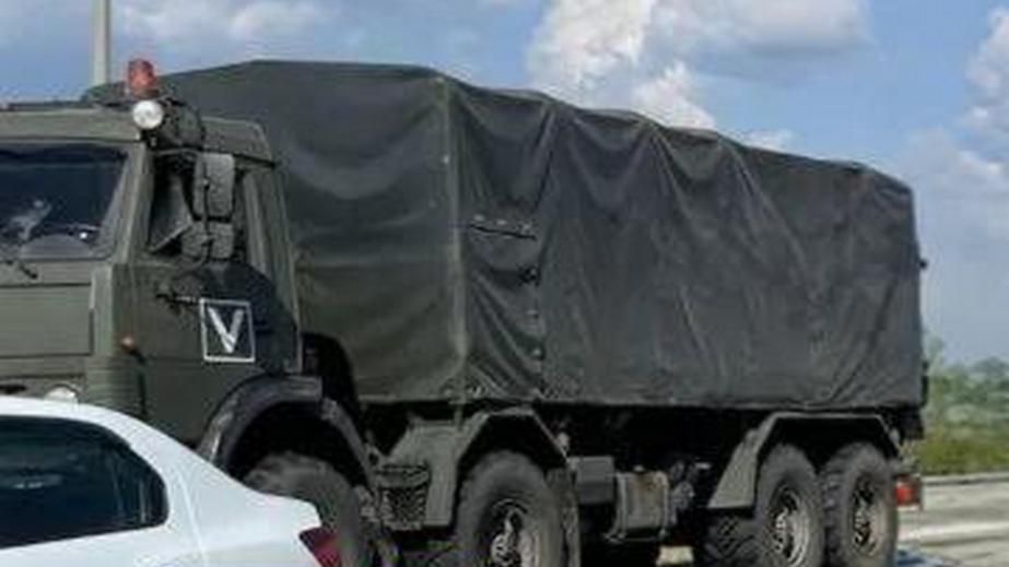 Российская колонна с пехотой и БК двигается на оккупированное Запорожье