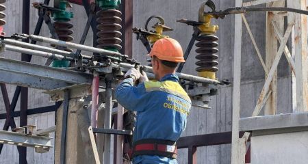 Некоторые семьи были без света почти месяц: на Запорожье запитали 13 тыс. абонентов
