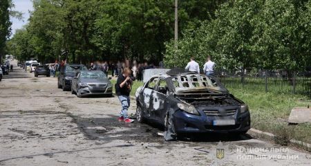 Атака на Запорожье: враг ударил по городу ракетой