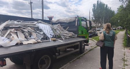 Экологи показали последствия удара по центральному району Запорожья