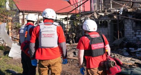 Россияне ударили по дому в пригороде Запорожья: есть раненые