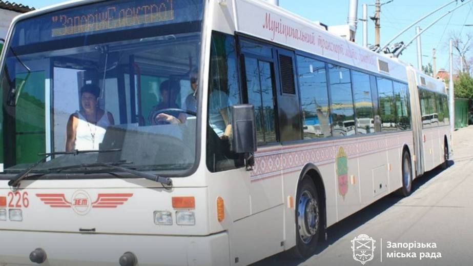 У Запоріжжі скоротили маршрути громадського транспорту &ndash; деталі
