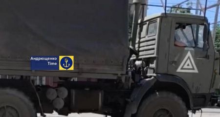 Окупанти уникають ключових трас і перекидають техніку на Запоріжжя новими маршрутами