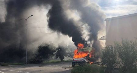 В ГСЧС показали последствия удара по "скорой" в пригороде Запорожья