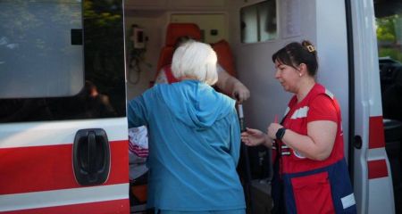 РФ уничтожила дом в Запорожье: погибла женщина, среди пострадавших &ndash; ребенок