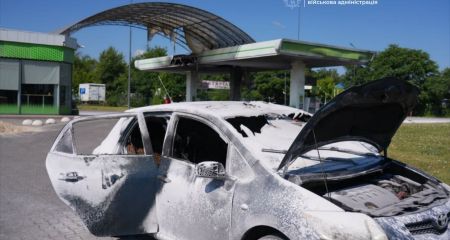 У Запоріжжі показали наслідки удару безпілотника по АЗС