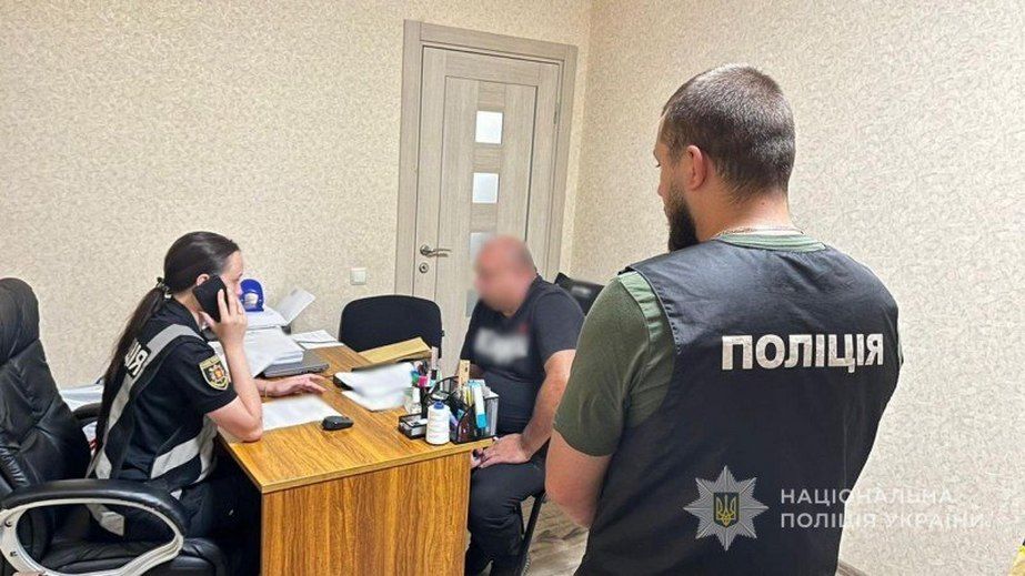 На Запоріжжі командир частини нараховував зарплати військовим&ndash;ухилянтам