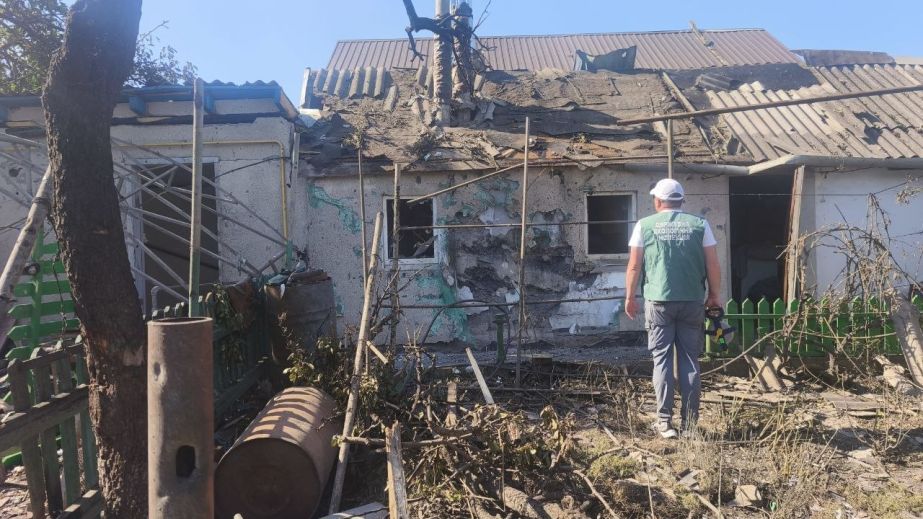 Розтрощений приватний сектор в Запоріжжі: екологи показали місце удару