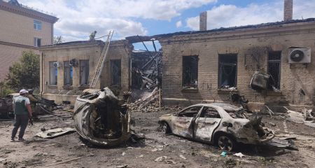 Обломки и руины: экологи показали центр Запорожья после удара