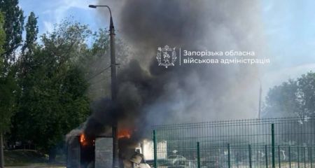 Еще один удар по транспорту: дрон атаковал автомобиль в Запорожье