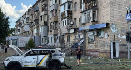 Погиб полицейский, ранены дети &ndash; последствия российских ударов на Запорожье