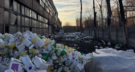 За переробку тари з-під агрохімікатів судитимуть подружжя з Запоріжжя