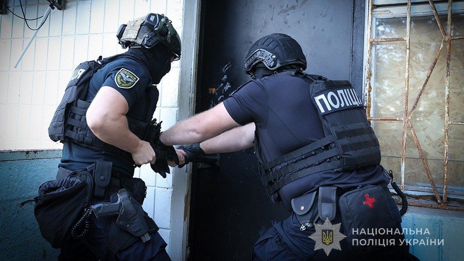 Прибыль &ndash; до 2 млн: в Запорожье разоблачили сеть подпольных игровых залов