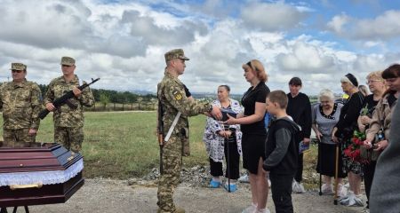 Із загиблим на Оріхівському напрямку захисником попрощалися на Запоріжжі