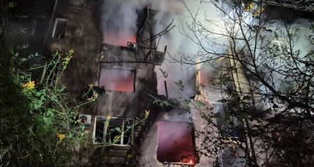 Как военное преступление расследуют обстрел многоэтажки в Запорожье