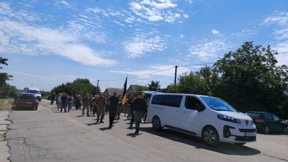 Два года ждали известия: на Запорожье попрощались с павшим защитником