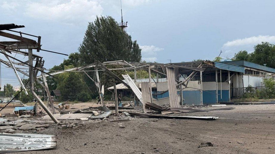 Російські КАБи поцілили по Запоріжжю: постраждала жінка