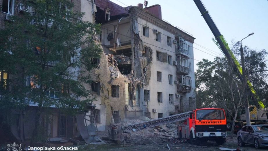 Число пострадавших после бомбардировки Запорожья стремительно возросло, есть погибшие