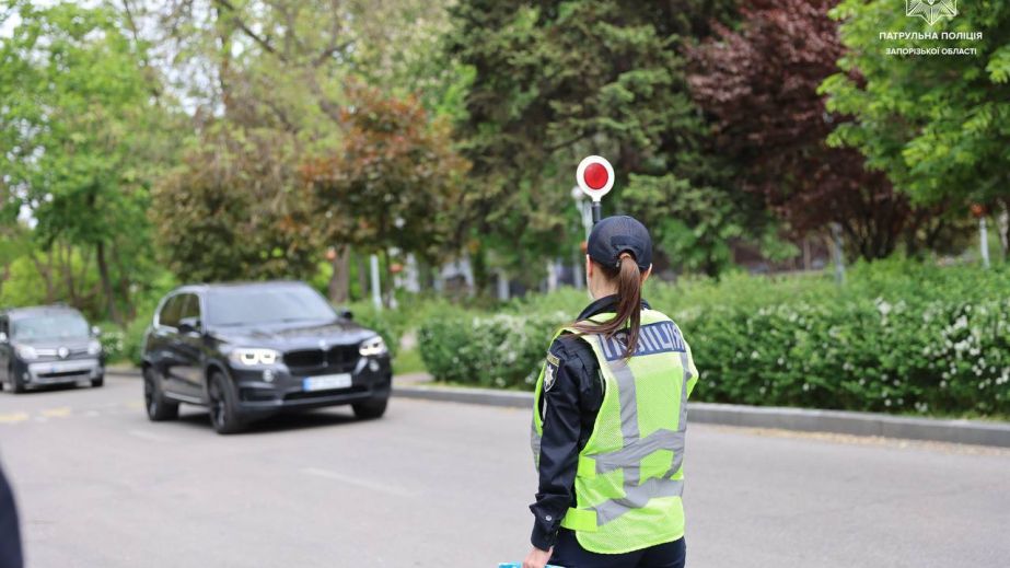 У Запоріжжі обмежили рух у центрі міста – деталі