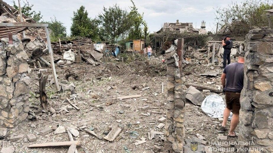 Рынок и десятки домов разрушили российские удары в Запорожье