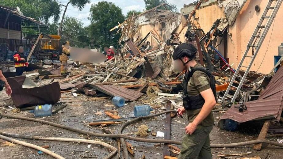 В Запорожье КАБ попал в предприятие по доставке воды: есть погибшая