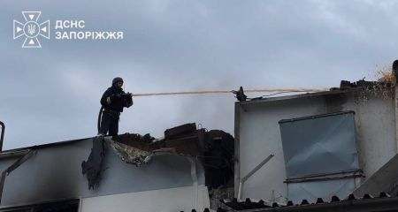 Вісім пожеж у Запоріжжі та передмісті спричинили російські удари