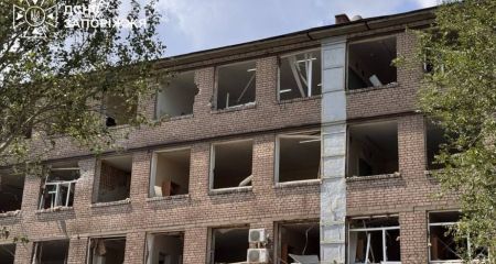 14 житлових будинків пошкоджені російськими КАБами в Запоріжжі