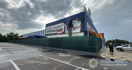 Мужчин и женщин ранили вражеские БпЛА в Запорожье и Новорозовке