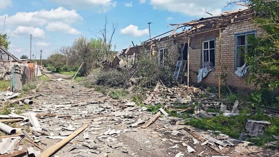 Трое раненых: РФ нанесла 850 ударов по Запорожью и области