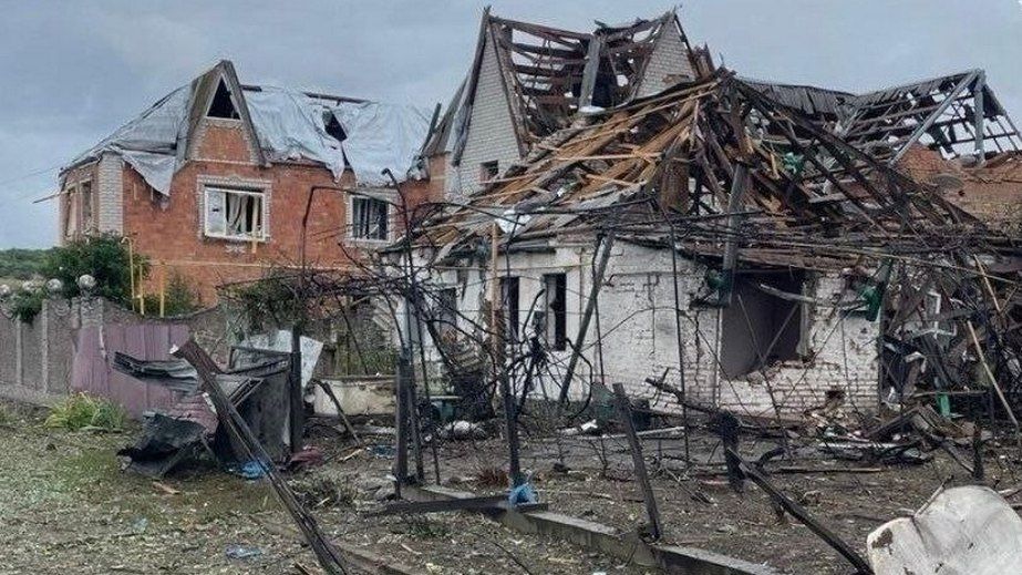 Дві жертви та 11 поранених: РФ обстріляла 60 міст і сіл на Запоріжжі