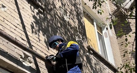 Поврежденные КАБами дома в Запорожье снова подключили к газу