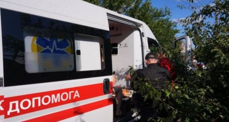 Оккупанты ударили по автостоянке в Запорожье &ndash; последствия